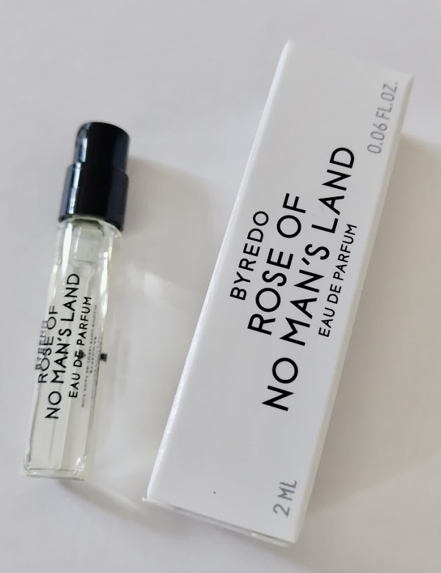 実際に試したバイレード「ローズオブノーマンズランド」香水ボトル写真